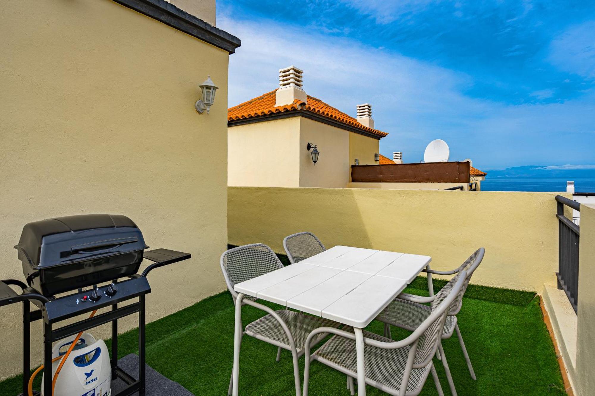 Tropical Views By Sunkeyrents Apartment Callao Salvaje Exterior photo