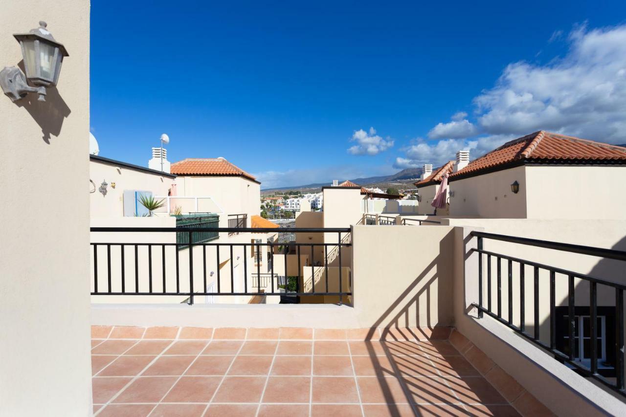 Tropical Views By Sunkeyrents Apartment Callao Salvaje Exterior photo